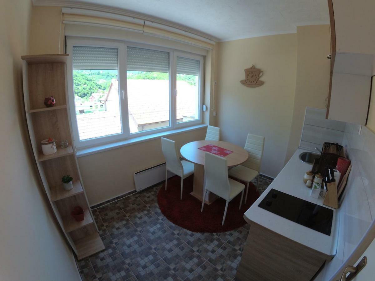 Apartman Trg Вишеград Экстерьер фото